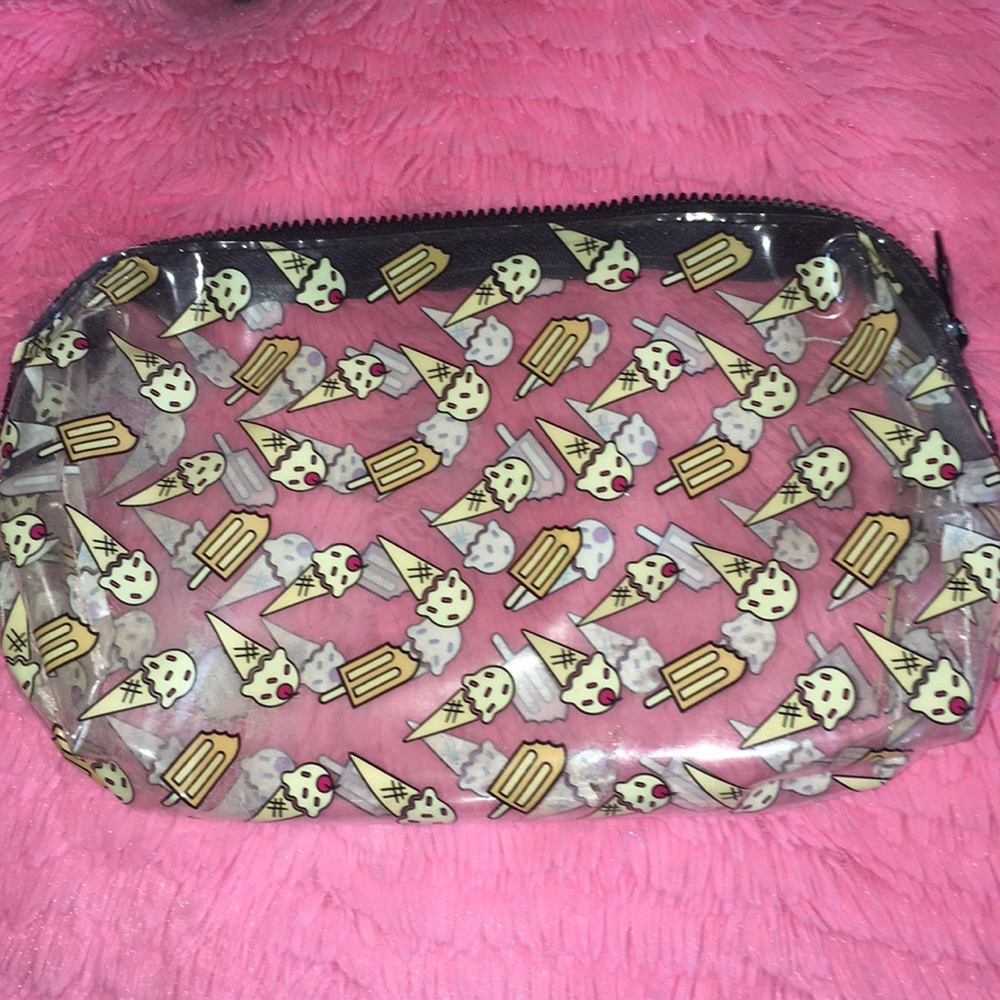 Ice cream makeup bag